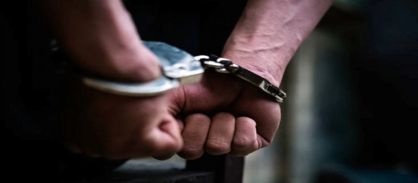Πατήσια: Συνελήφθη αλλοδαπός που λήστευε και χτύπαγε ανυπεράσπιστες ηλικιωμένες